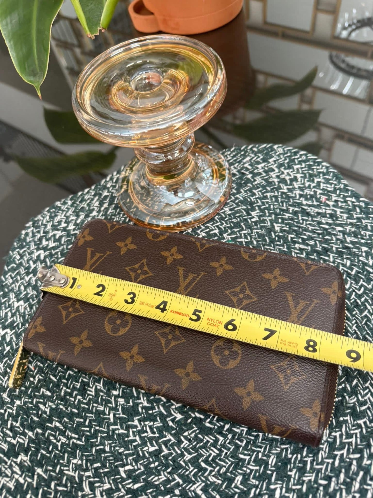 Monogram Zippy Wallet Organizer 🗓️ Year: 2009