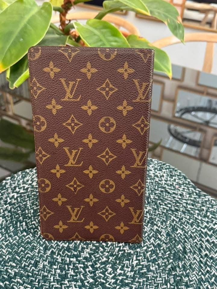 Vintage Travel Organizer/Checkbook Holder 🗓️ Year: Circa 80’s