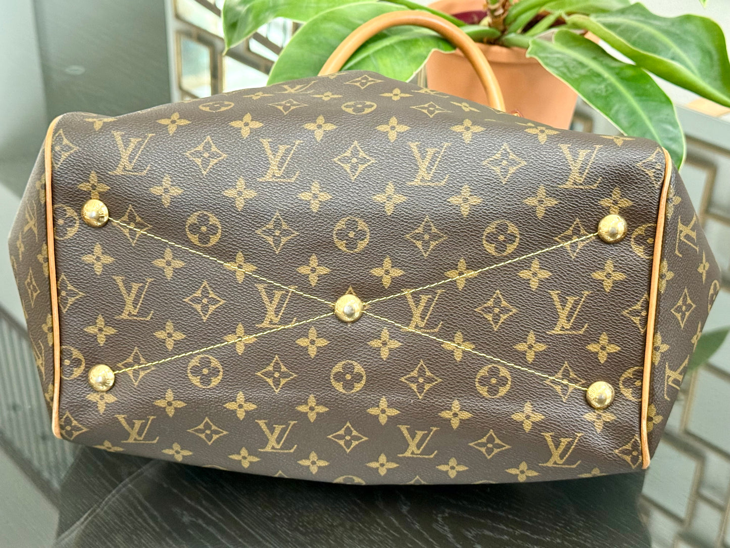 🌺 Tivoli GM in Monogram - 🗓️ Year: 2008