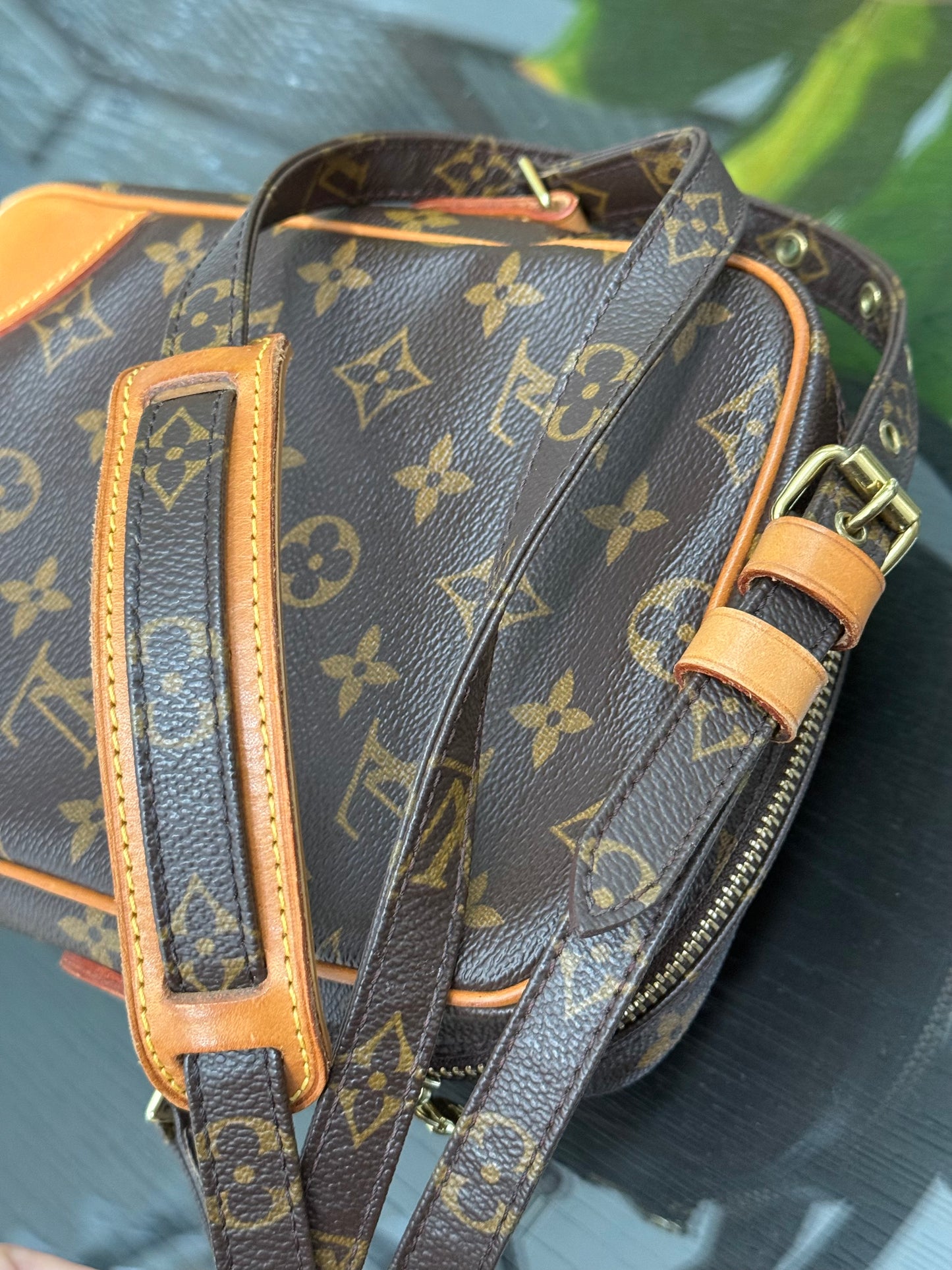 Amazon Crossbody Bag -Year: 2000