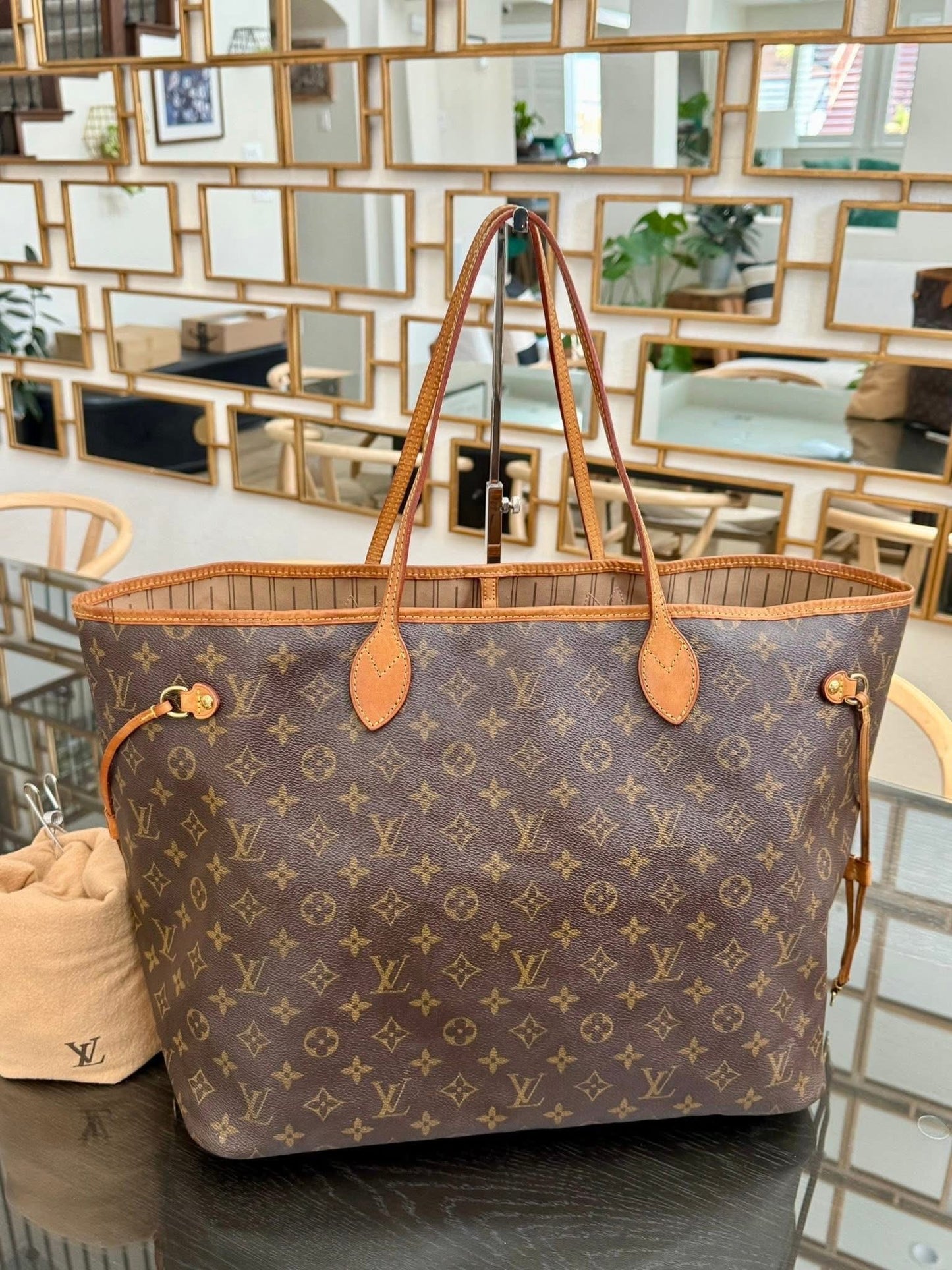 Neverfull GM with Dustbag and Insert Organizer 🗓️ Year: 2008