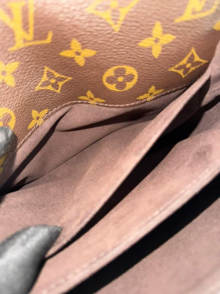 Pochette Metis in Monogram with Box, Dustbag and Paper bag 🗓️ Year 2020