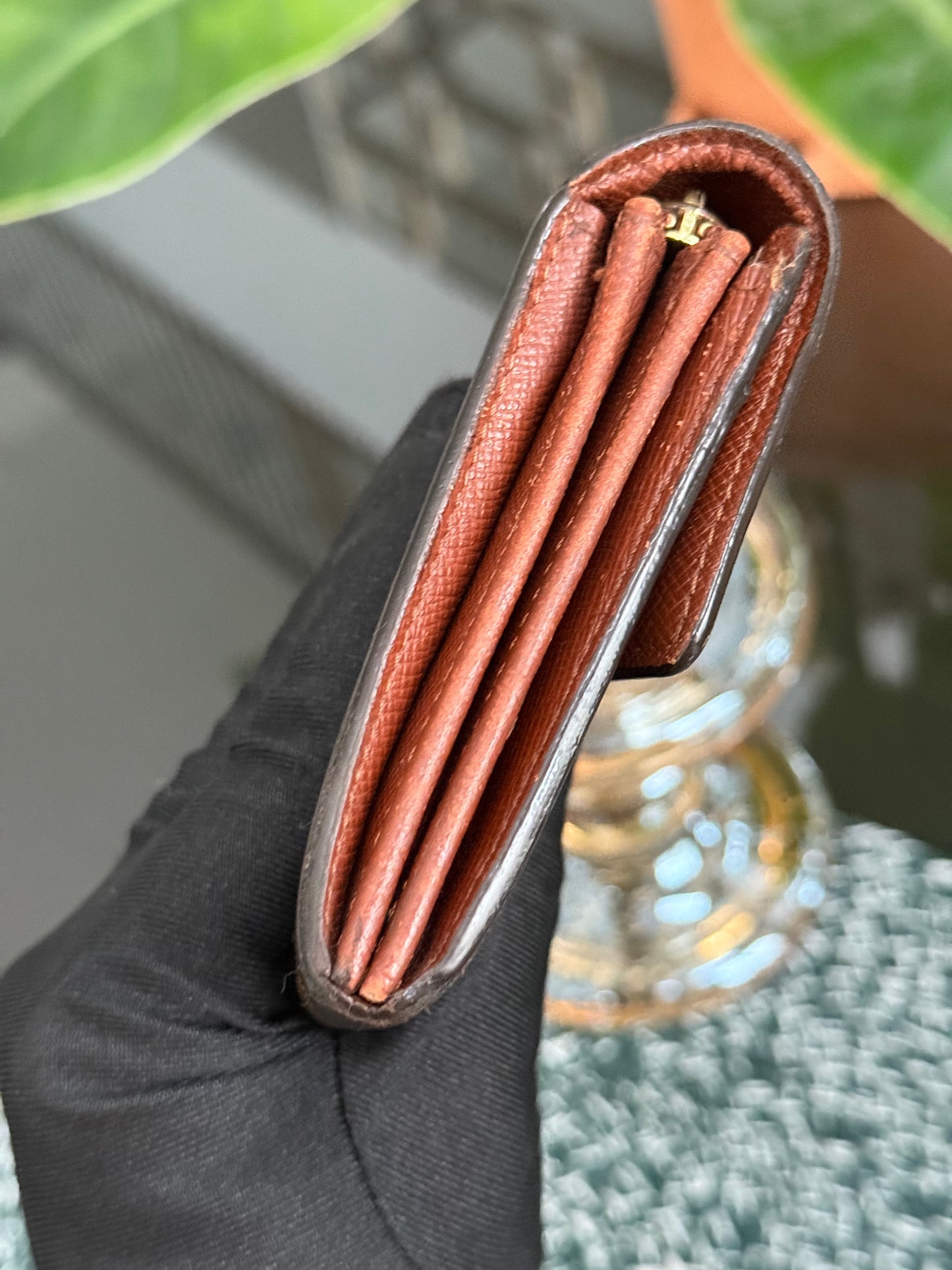 Sarah Wallet in Monogram with 2 Cardholders 🗓️ Year: 2001