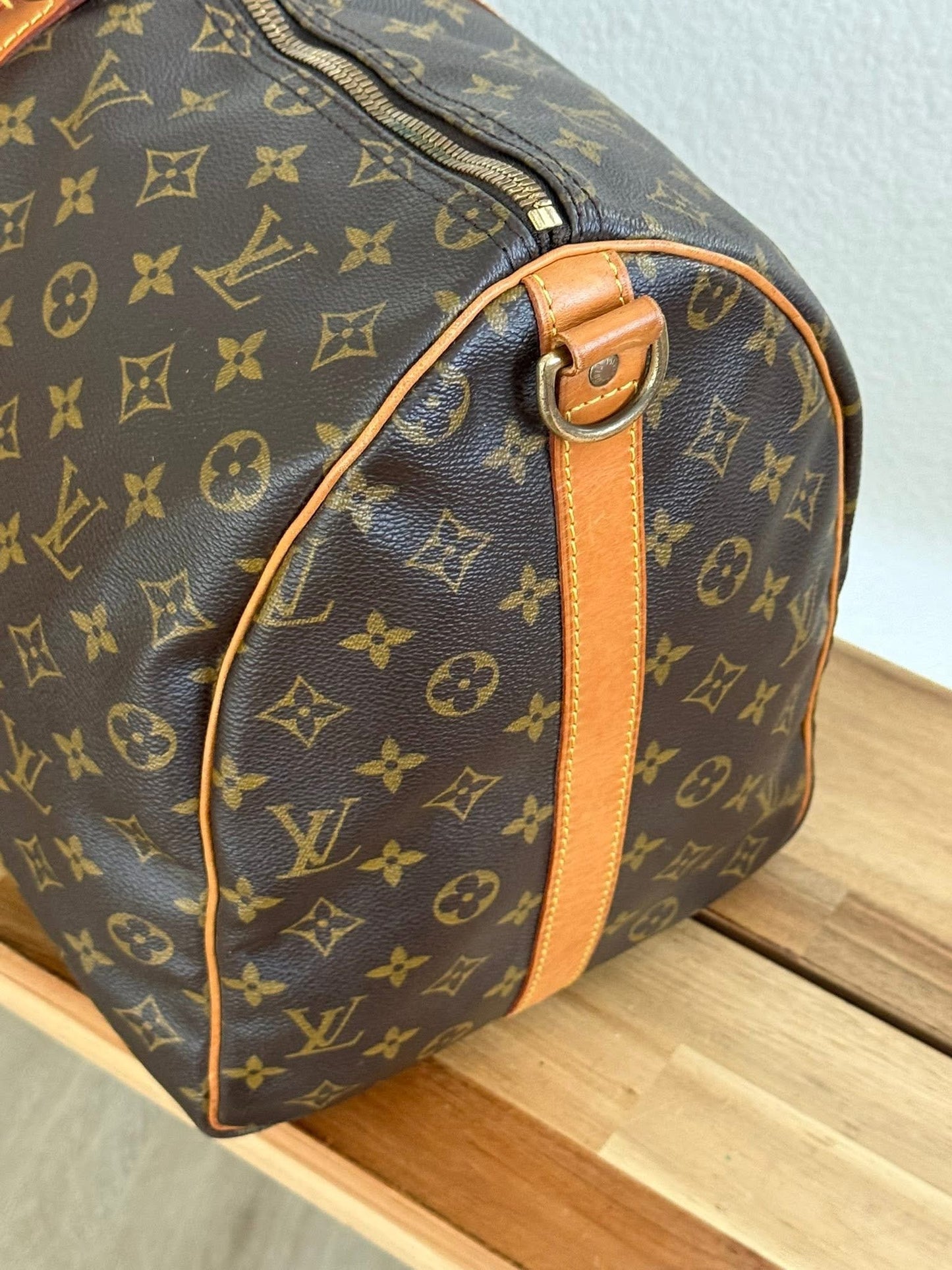 Keepall 50 Bandoulier with Luggage Tag and Poignet 📅 Year: 1995