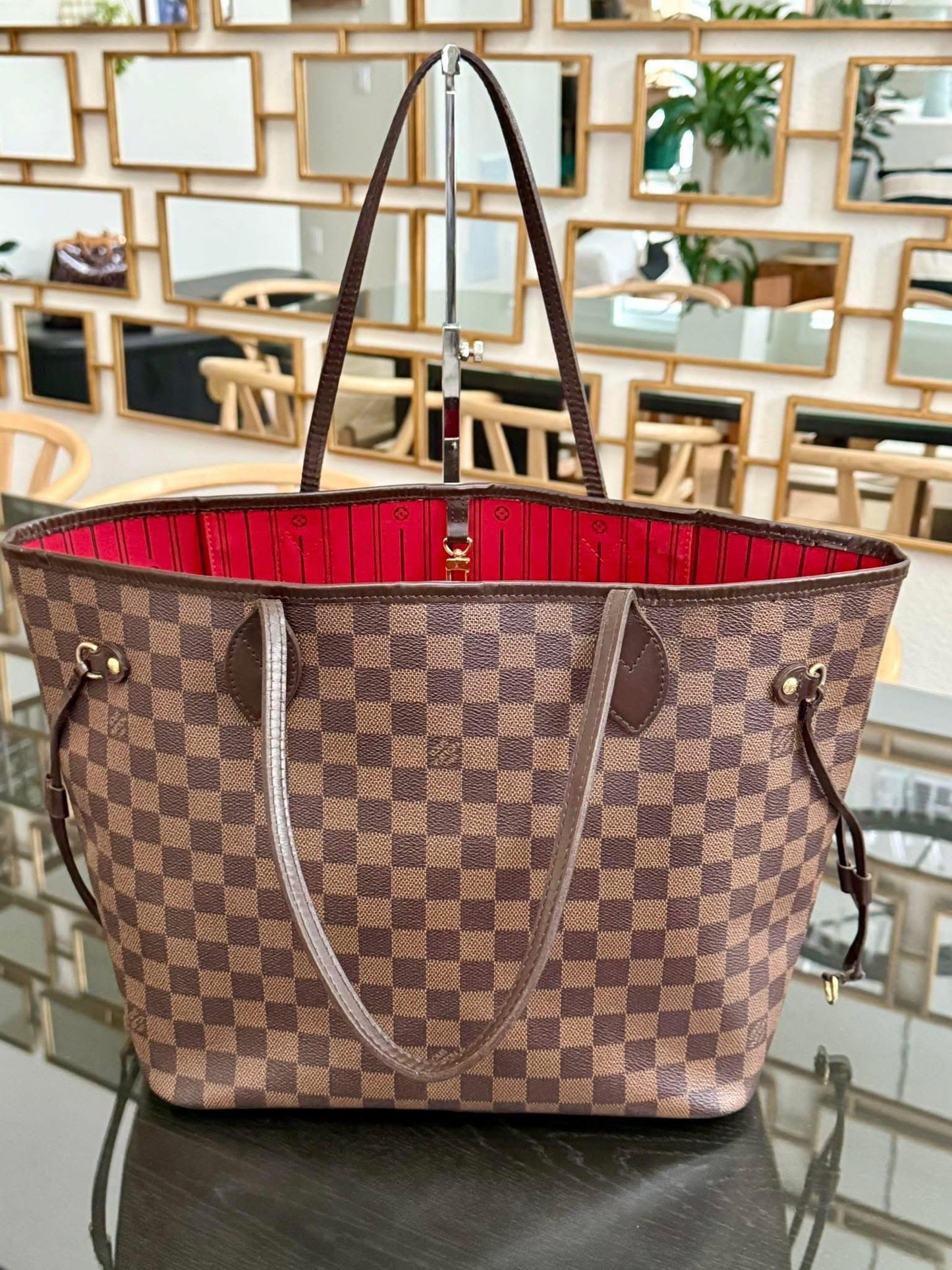 Neverfull MM in DE with Dustbag 🗓️ Year: 2010