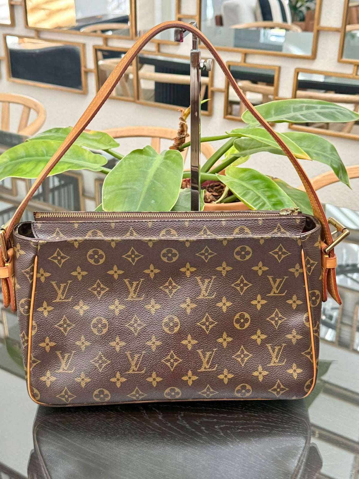Viva Cite GM in Monogram with Dustbag 📅 Year: 2003