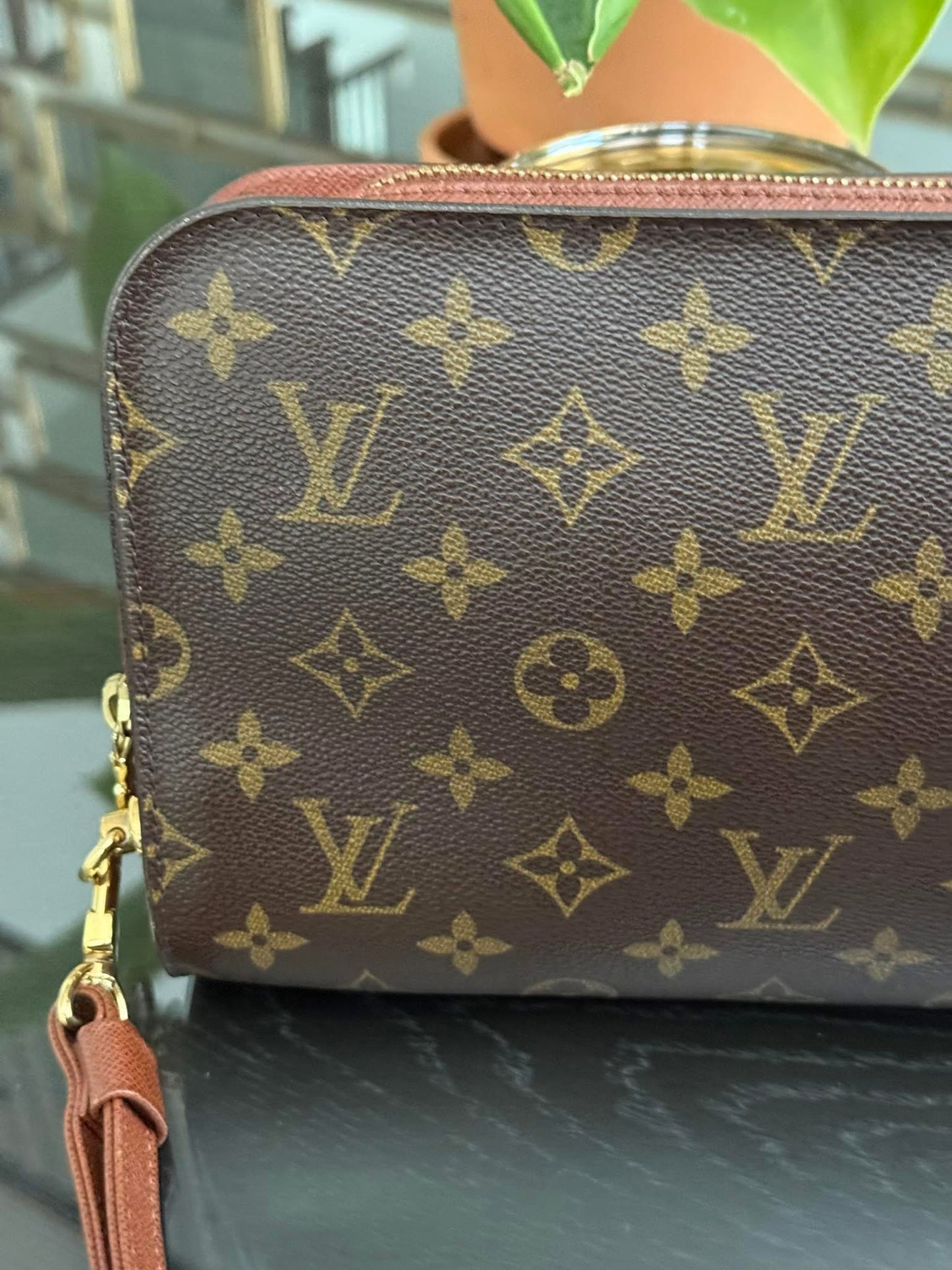 Orsay Clutch 
🗓️ Year: 2000