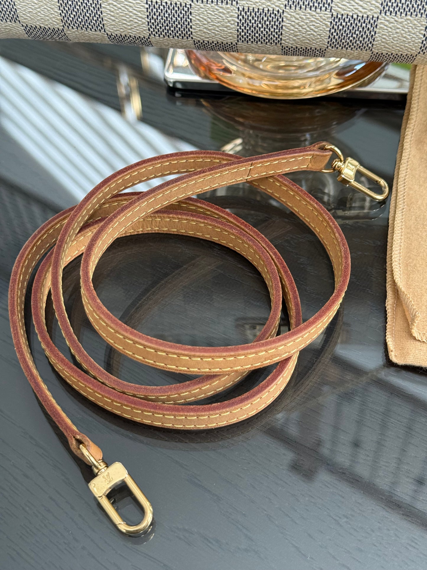 Eva Clutch in Azur with Original Strap,Box Dustbag and Insert Organizer 🗓️ Year: 2011