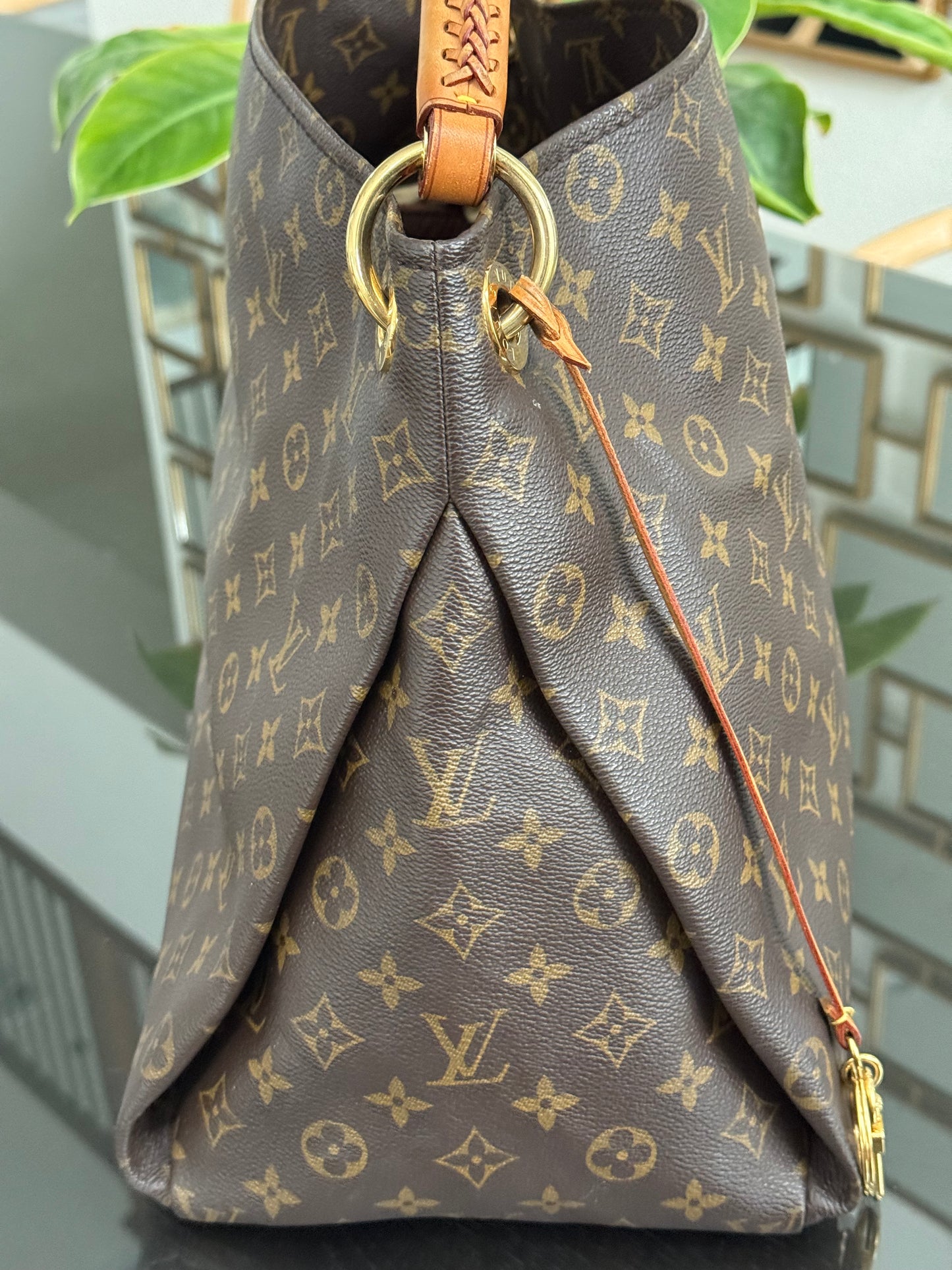 Artsy MM with Dustbag and Insert Organizer 🗓️ Year: 2012