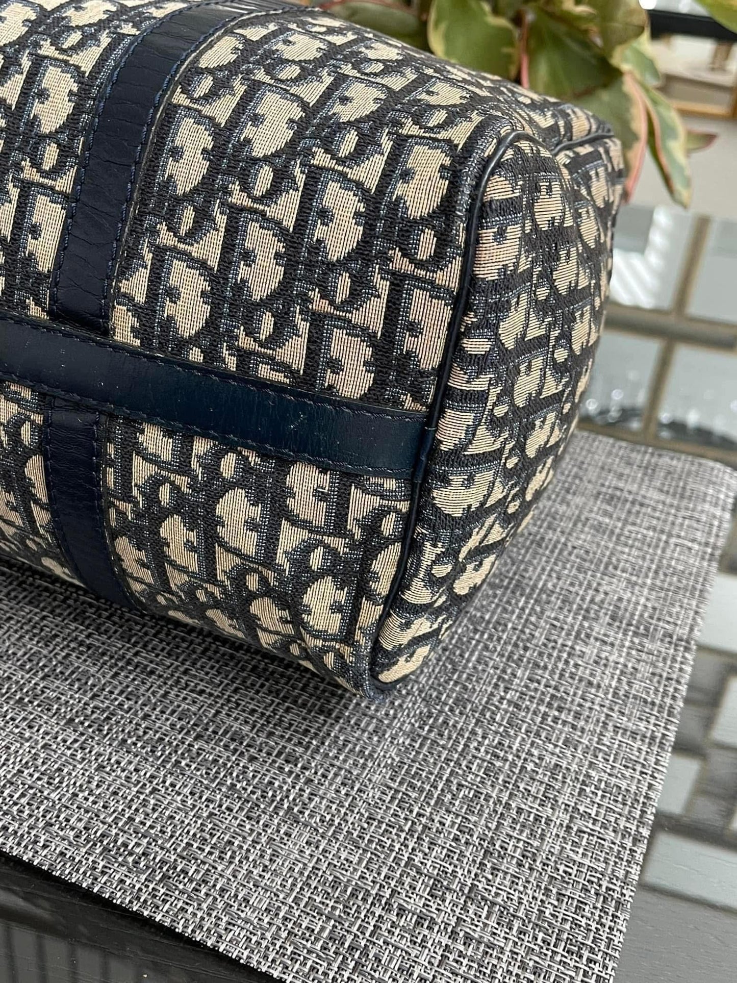 CD Trotter Vintage Boston Bag -Size: 25