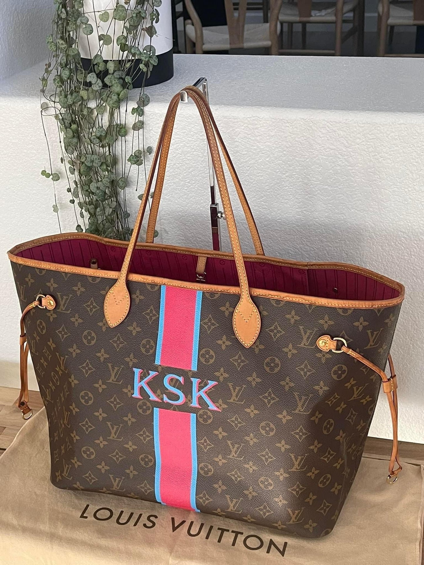 Neverfull GM in Peony with Dustbag - 📅 Year: 2011