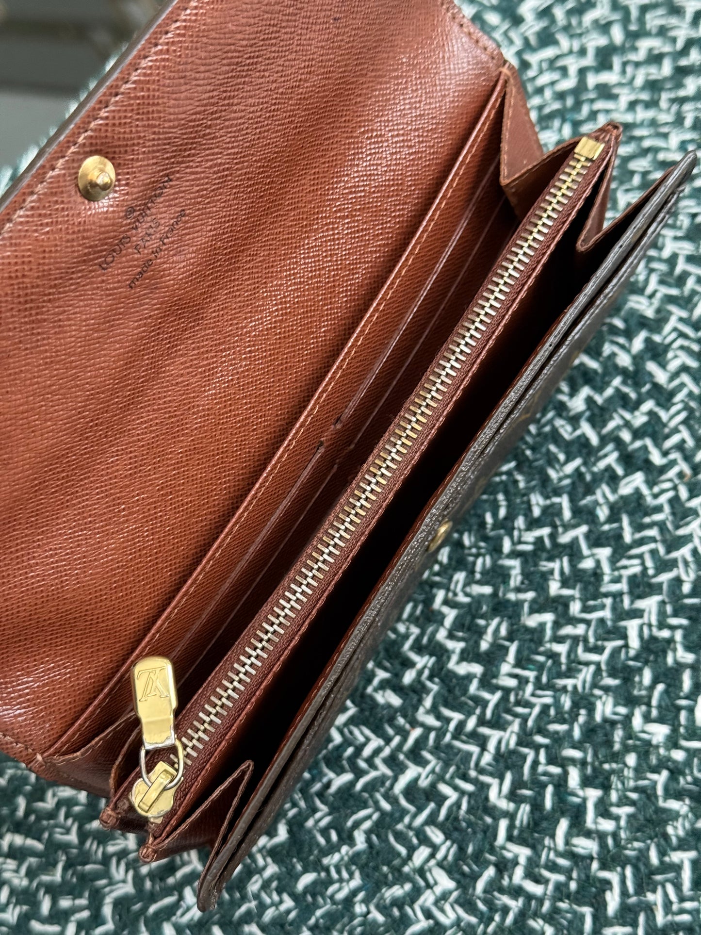 Sarah Wallet in Monogram with 10 Cardholders 🗓️ Year: 2007