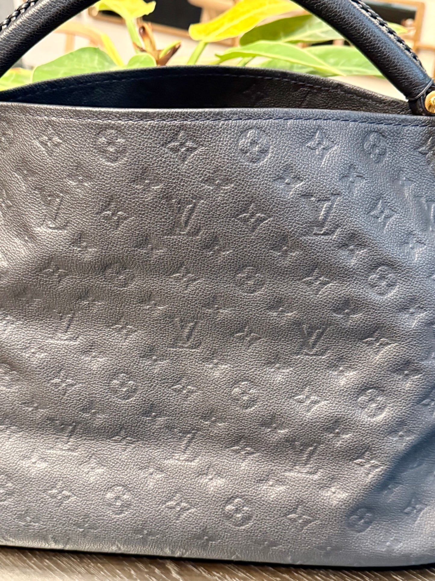 Artsy MM Empriente in Black/ Dark Blue with Dustbag and Insert Organizer 📅 Year: 2011