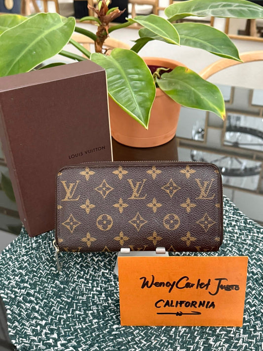 Monogram Zippy Long Wallet with Box 🗓️ Year: 2015