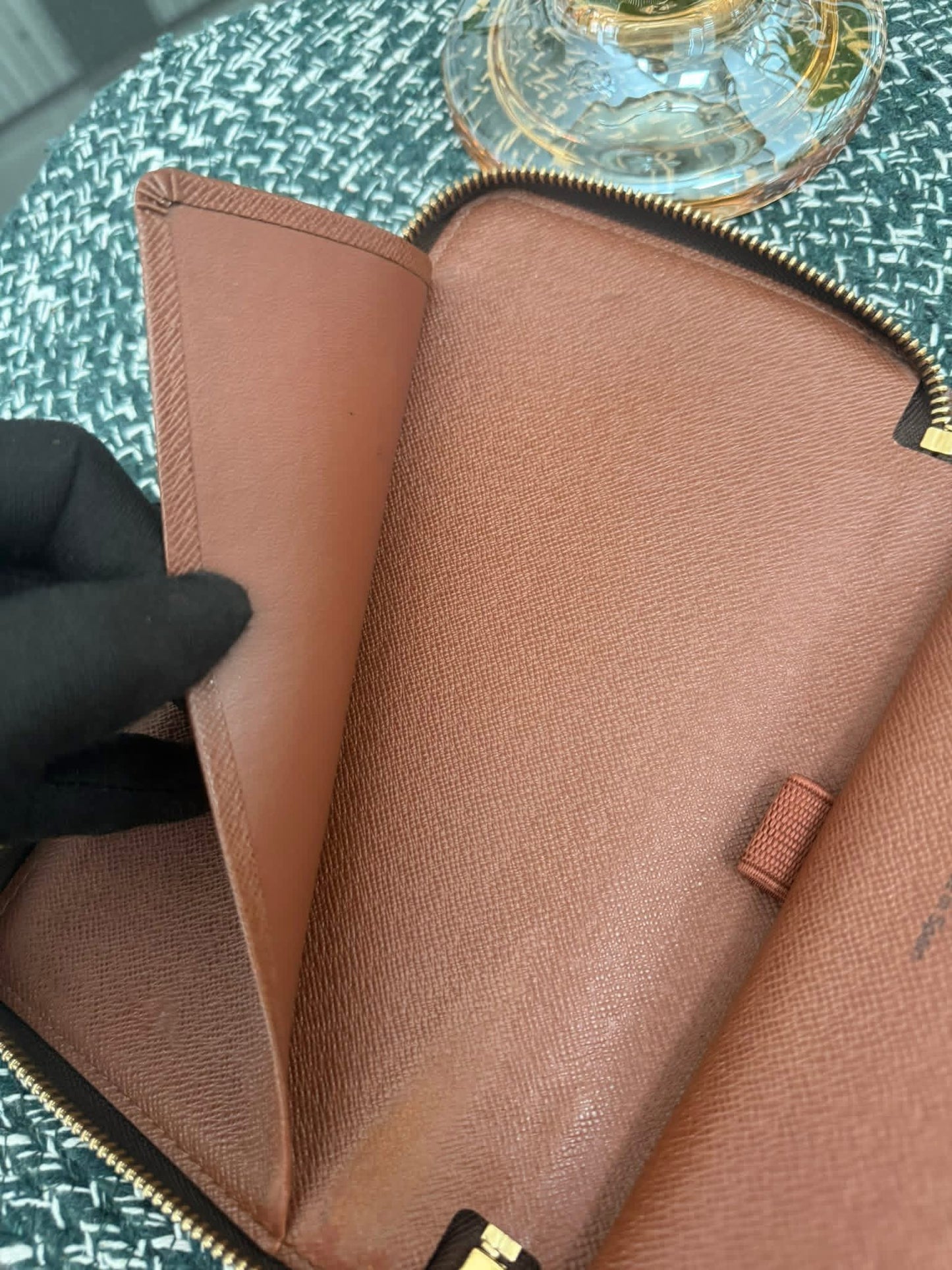 Monogram Zippy Wallet Organizer 🗓️ Year: 2009