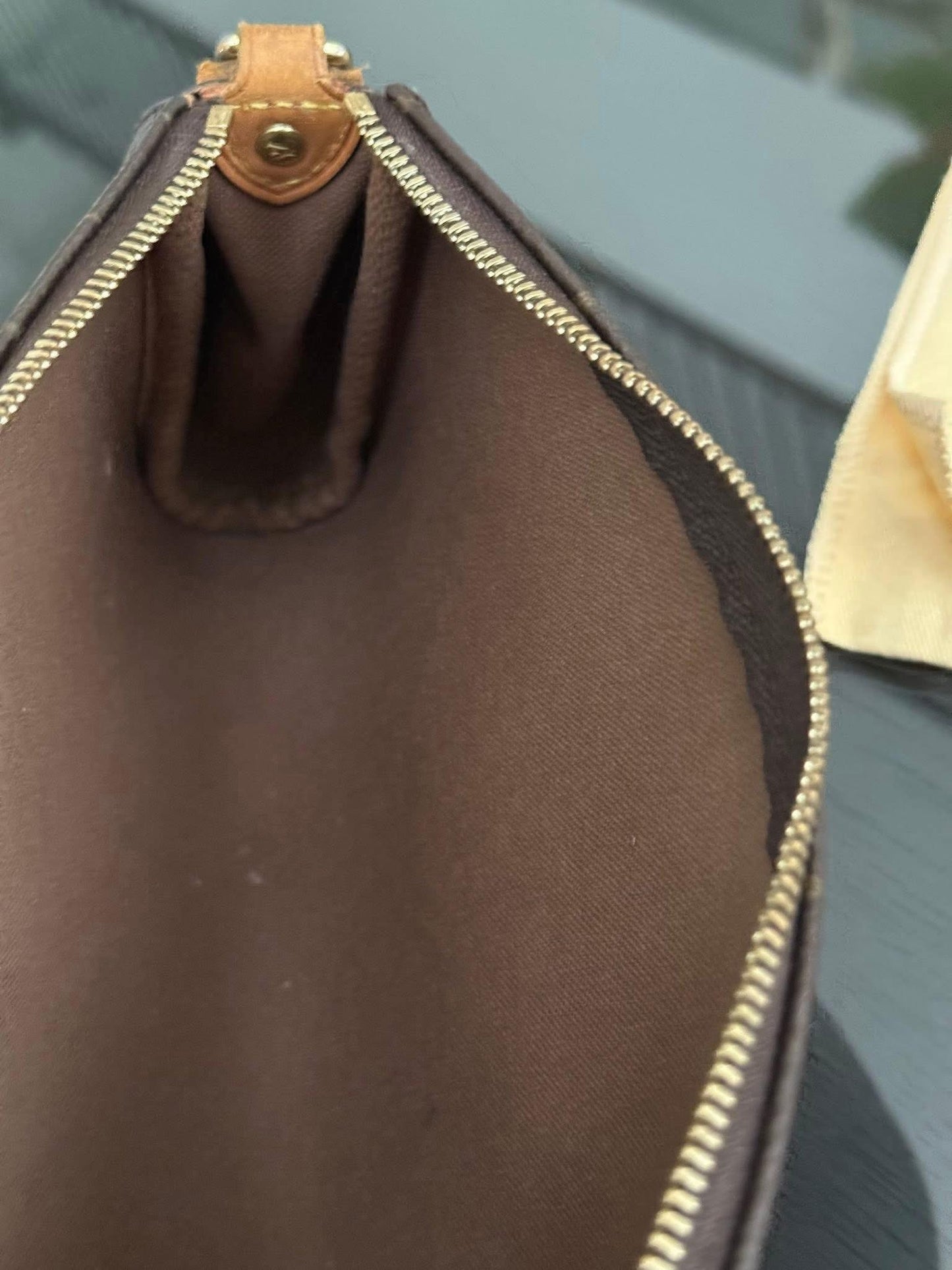 Eva Clutch in Monogram with Dustbag, Box and Paper bag 🗓️ Year: 2014