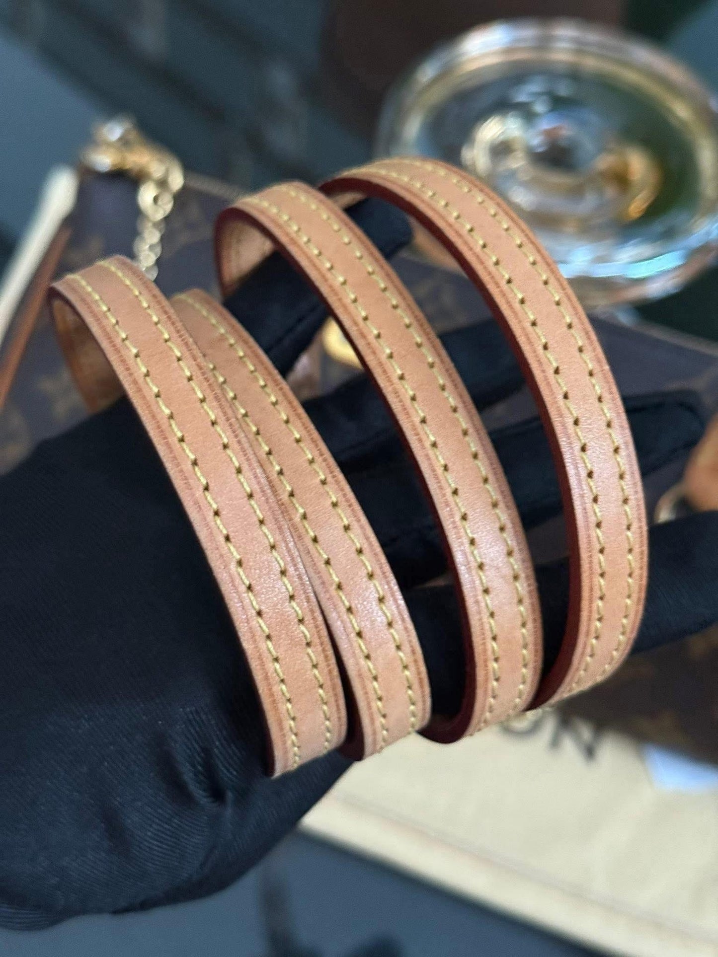 Eva Clutch in Monogram with Dustbag, Box and Paper bag 🗓️ Year: 2014