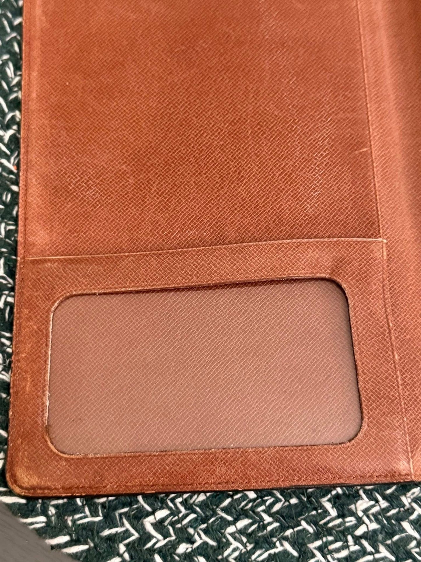Vintage Travel Organizer/Checkbook Holder 🗓️ Year: Circa 80’s