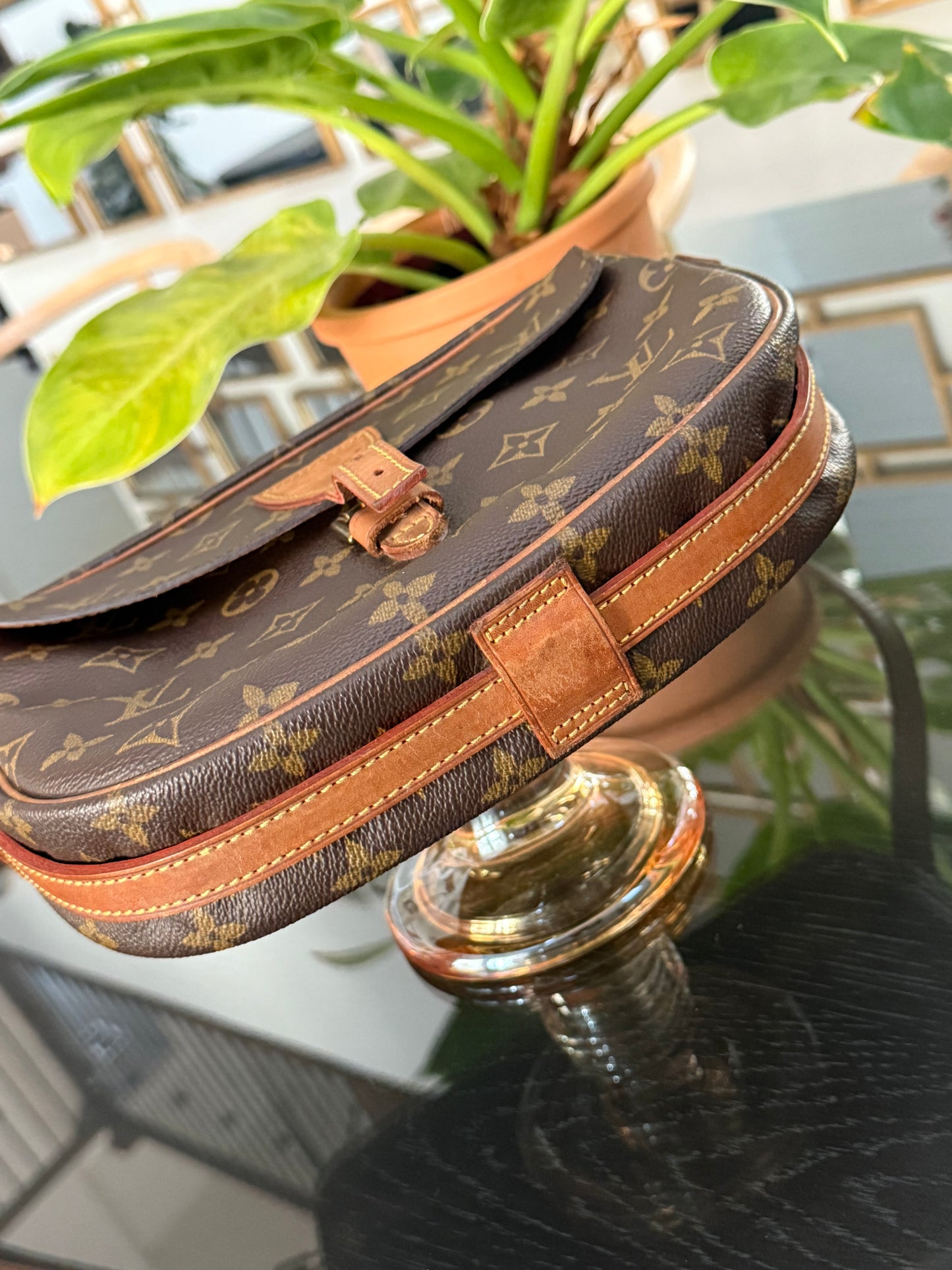 Jeaunefille MM Crossbody -Year: 1990
