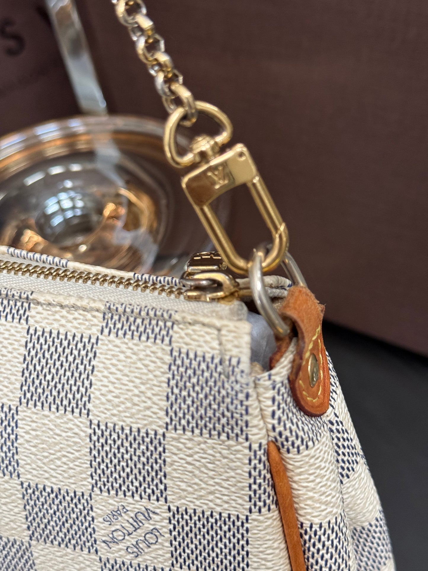 Eva Clutch in Azur with Dustbag , box and Paper bag 🗓️ Year: 2011