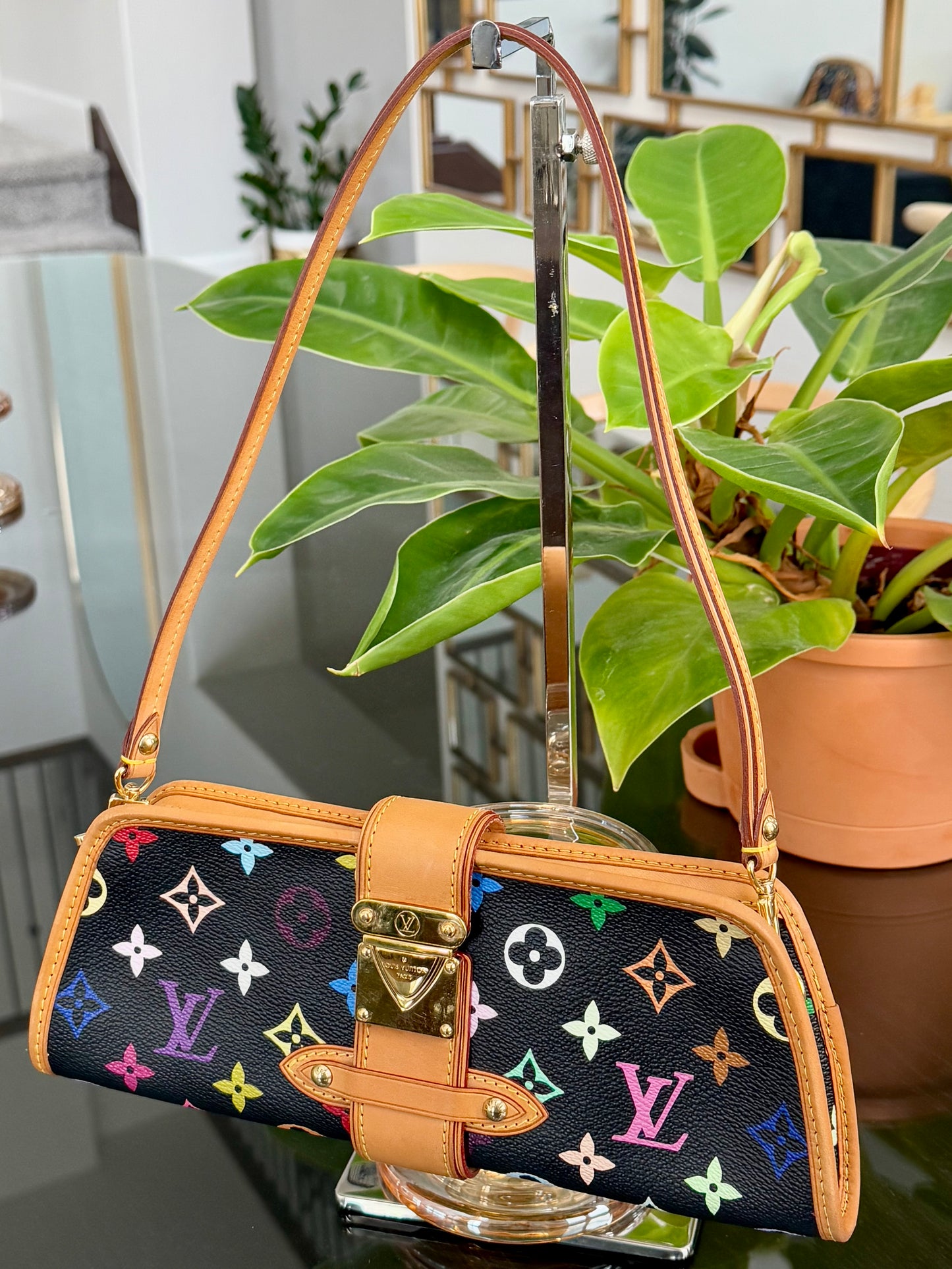 Multicolor Shirley Clutch/ Shoulder Bag with Box📅 Year: 2005