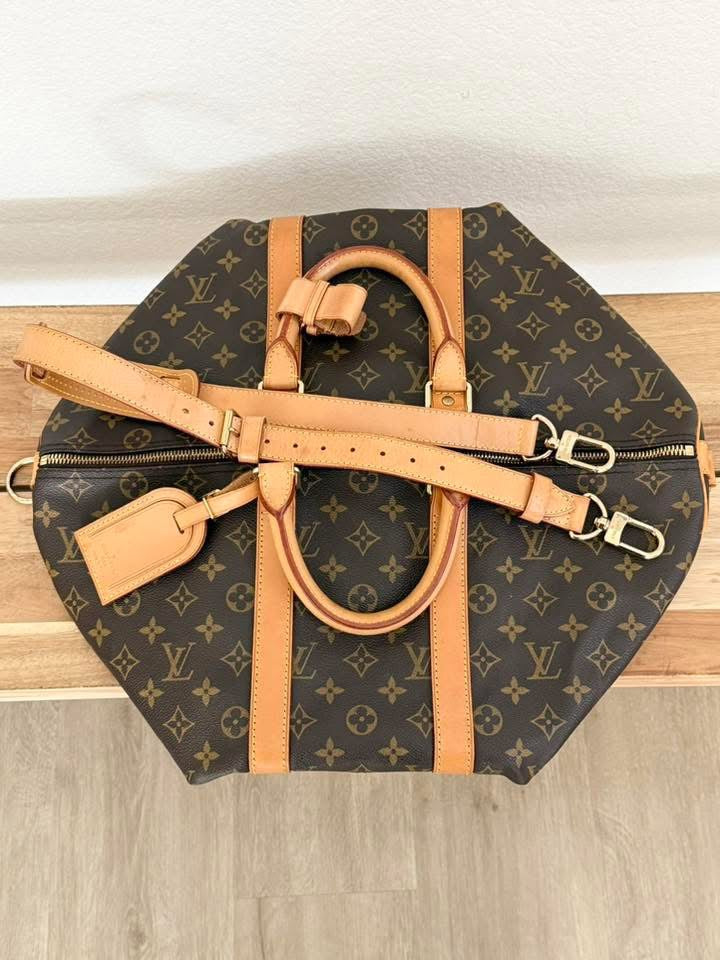 Keepall 45 Bandoulier with Original Strap, Luggage tag and Poignet 📅 Year: 1998