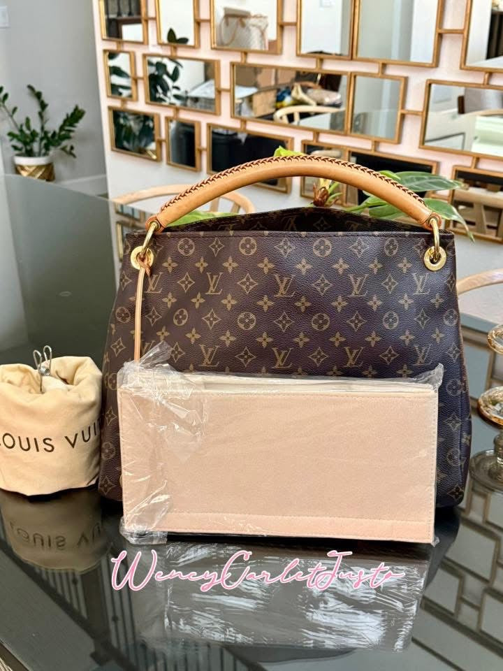 Artsy MM with Dustbag and Insert Organizer - 📅 Year: 2011
