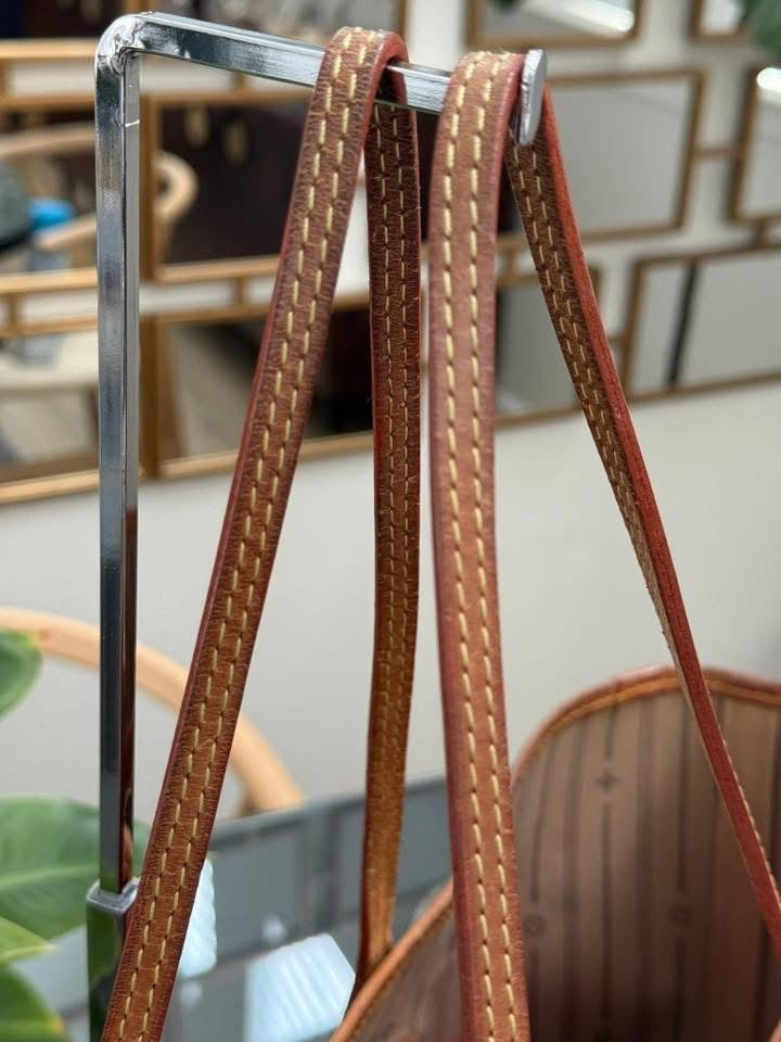 Neverfull GM in Monogram with Insert Organizer 📅 Year: 2011