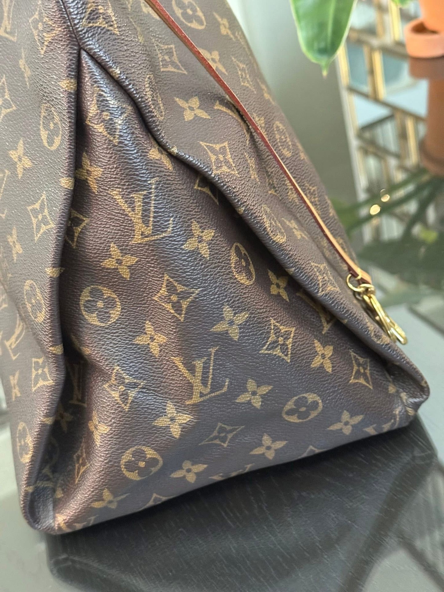Artsy MM with Dustbag and Insert Organizer - 📅 Year: 2011