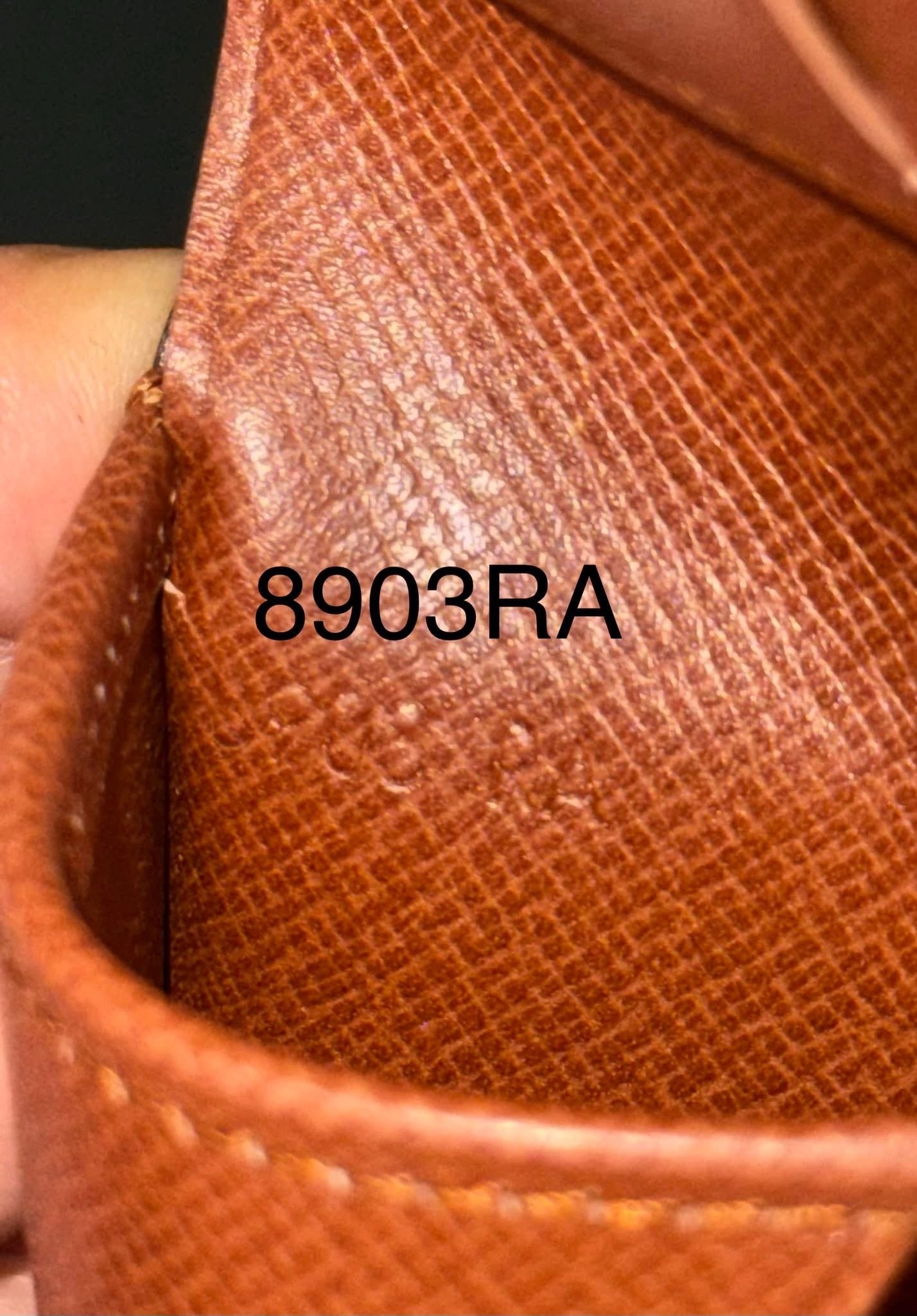 Monogram Multiple Mens Wallet with Dustbag and box 🗓️ Year: 1989