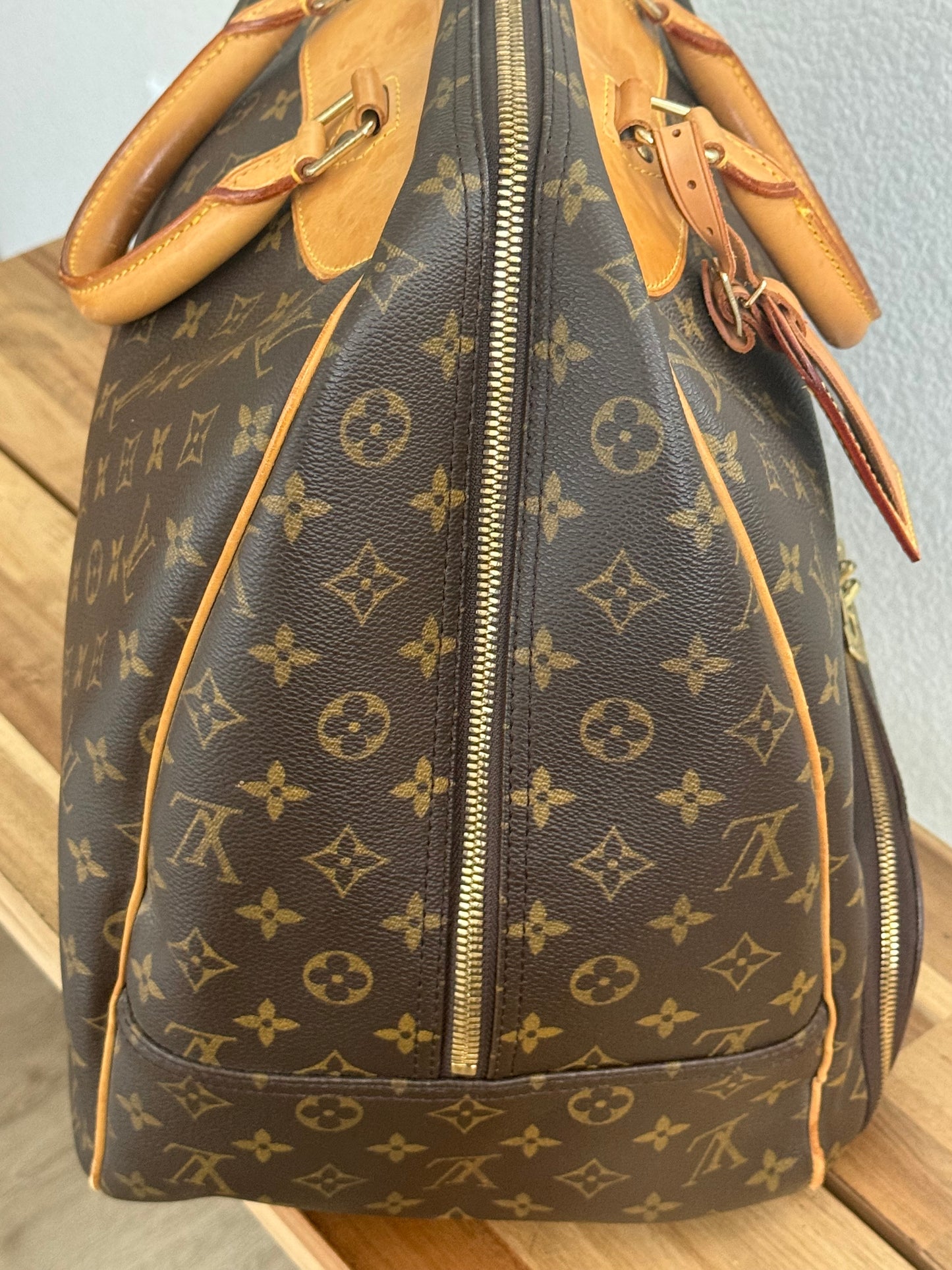 Evasion MM with Luggage tag and Poignet - 🗓️ Year: 1997