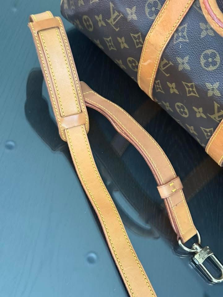Keepall 45 Bandoulier with Original Strap , Luggage Tag and Poignet 📅 Year: 1989
