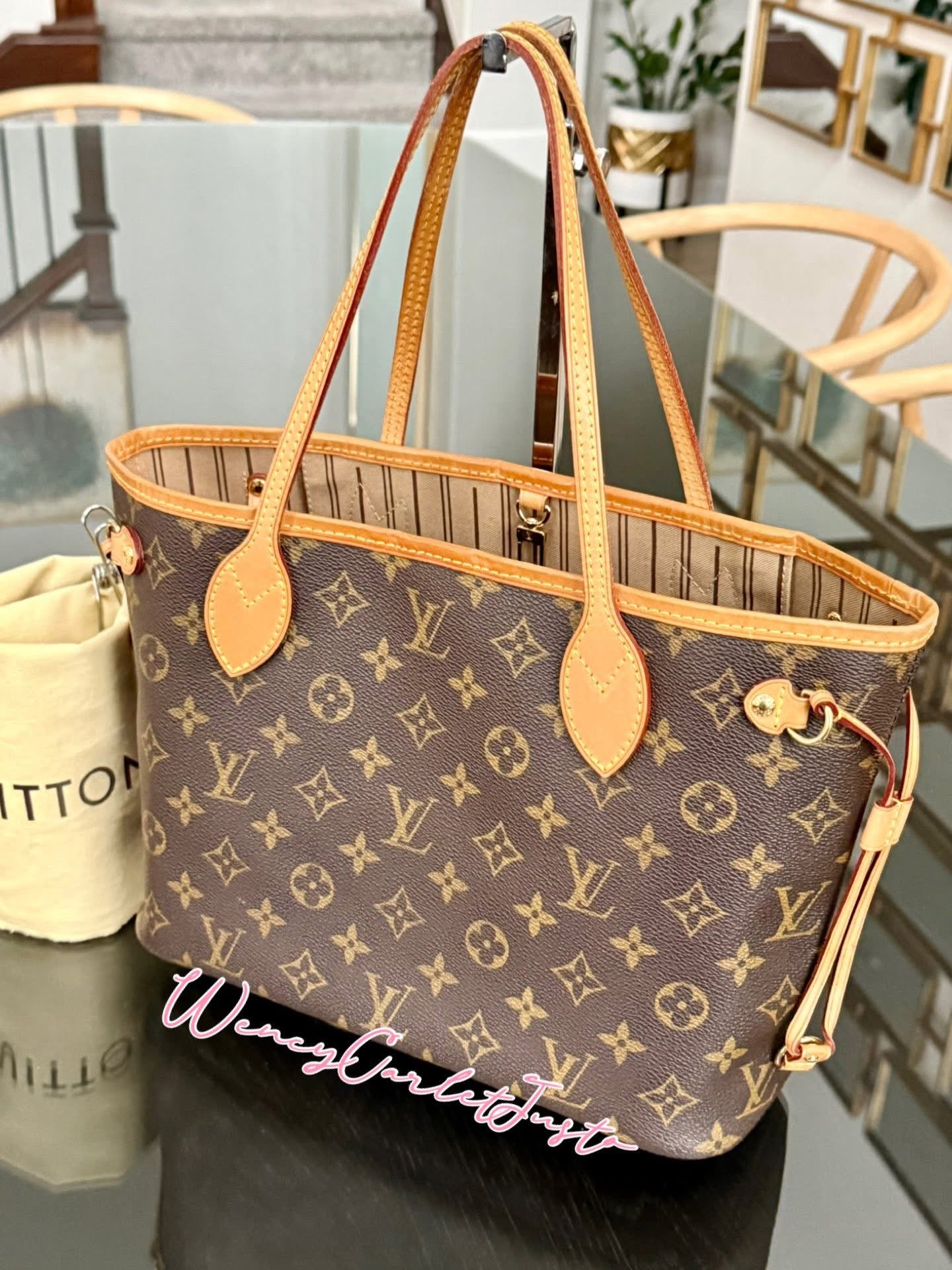 Neverfull PM in Monogram with Dustbag 🗓️ Year: 2009