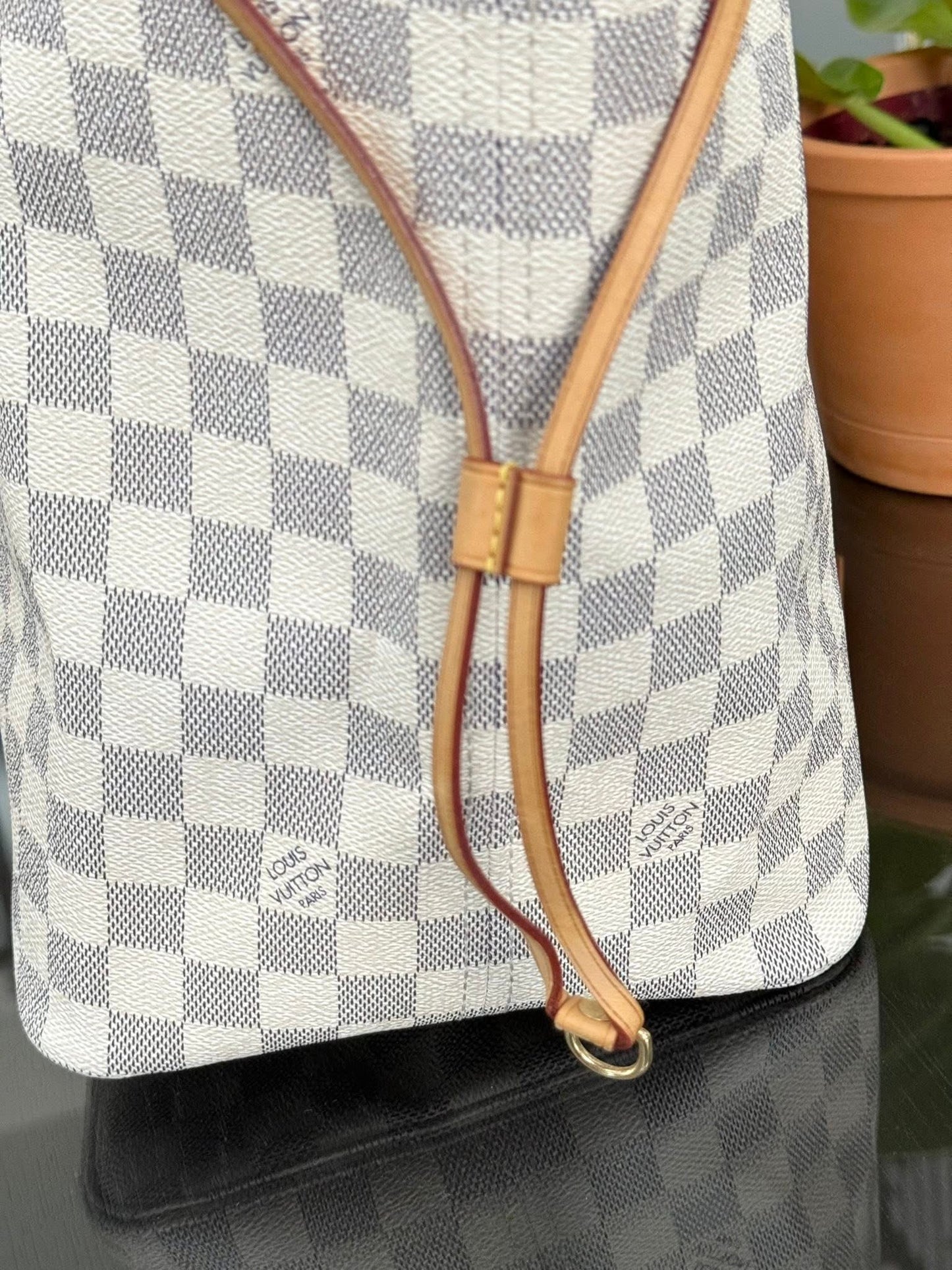Neverfull GM in Azur with Dustbag Insert Organizer 🗓️ Year: 2012