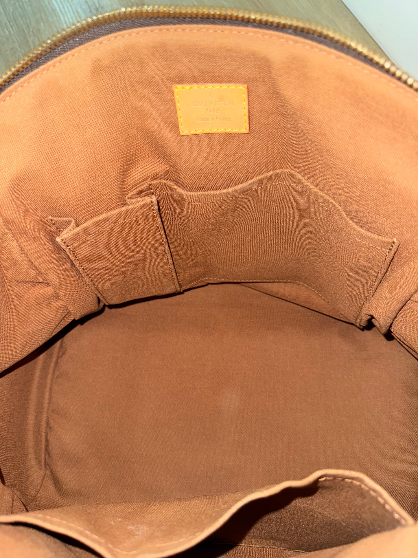 🌺 Tivoli GM in Monogram - 🗓️ Year: 2008