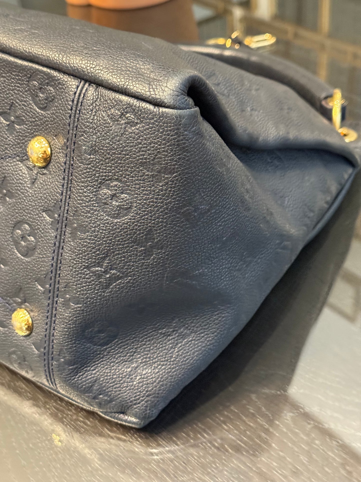 Artsy MM Empriente in Black/ Dark Blue with Dustbag and Insert Organizer 📅 Year: 2011