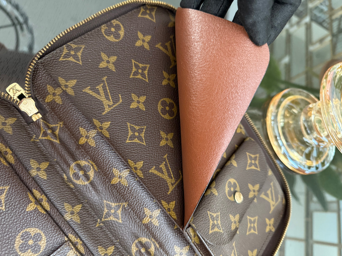 Monogram Escapade Travel Organizer - 🗓️ Year: 1991