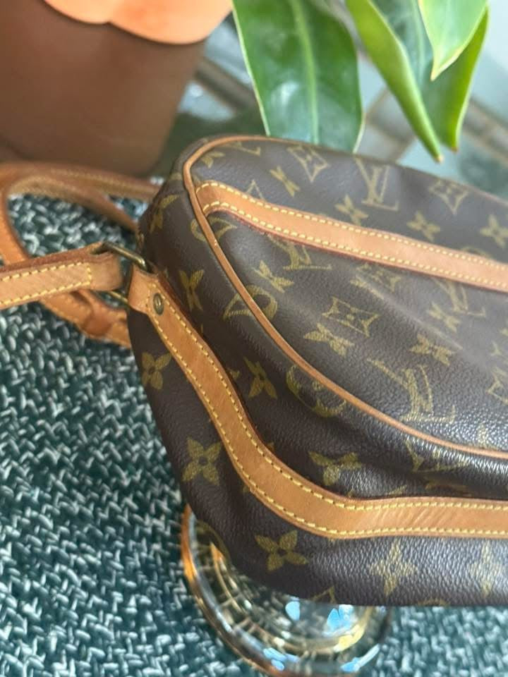 Senlis Crossbody - 🗓️