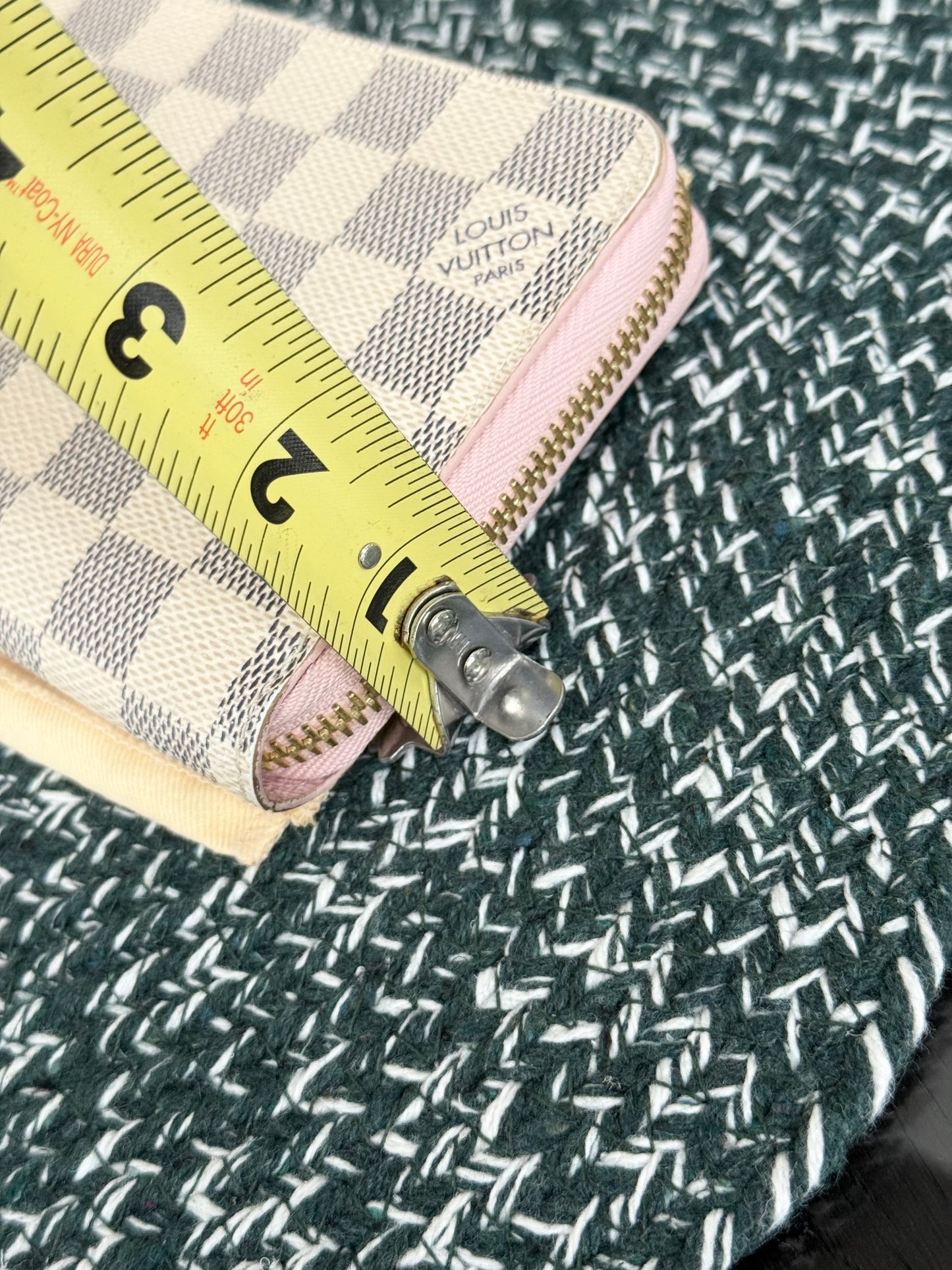 Zippy Long Wallet Azur in Rose Ballerine with Dustbag 🗓️ Year: 2018