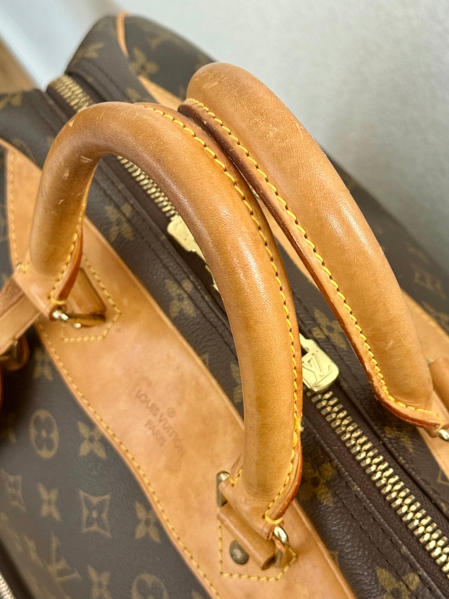 Evasion MM with Luggage tag and Poignet - 🗓️ Year: 1997