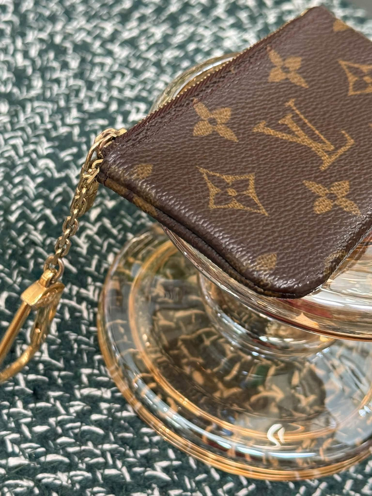 Key Cles in Monogram 📅 Year: 2003