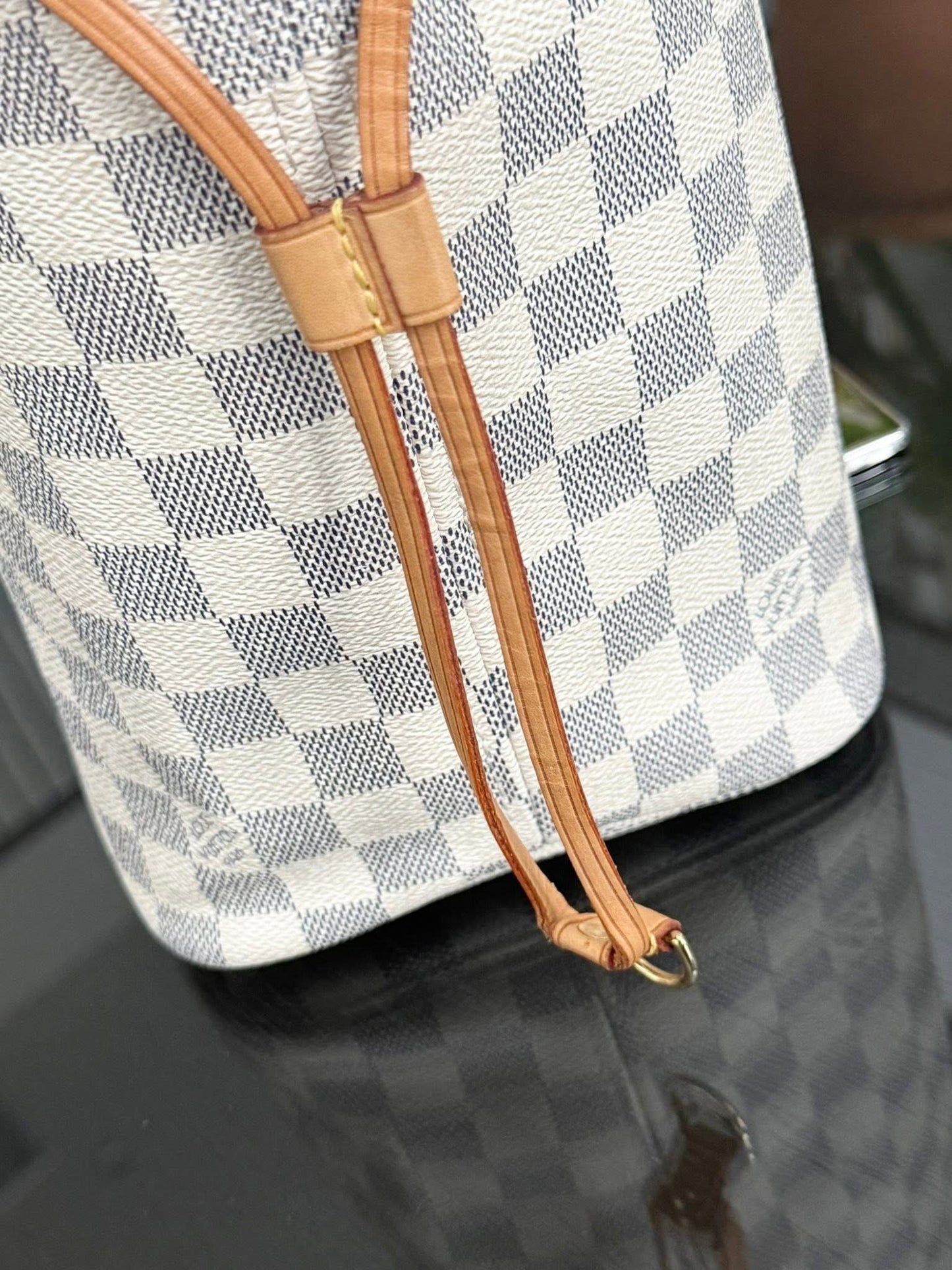 Neverfull MM Azur with Insert Organizer 📅 Year: 2011