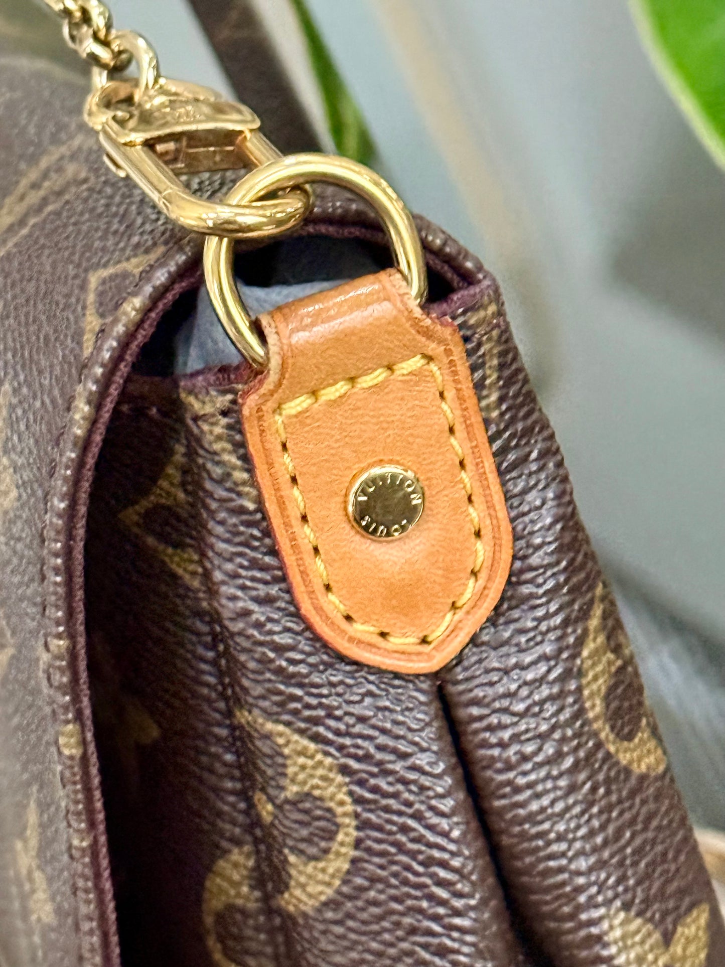Favorite MM in Monogram with Original Strap, Dustbag, Box and Paper bag 🗓️ Year: 2017