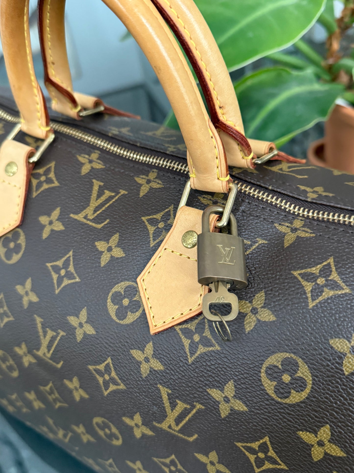 Speedy 40 with Lock 🔐 Key and Dustbag -🗓️ Year: 2005