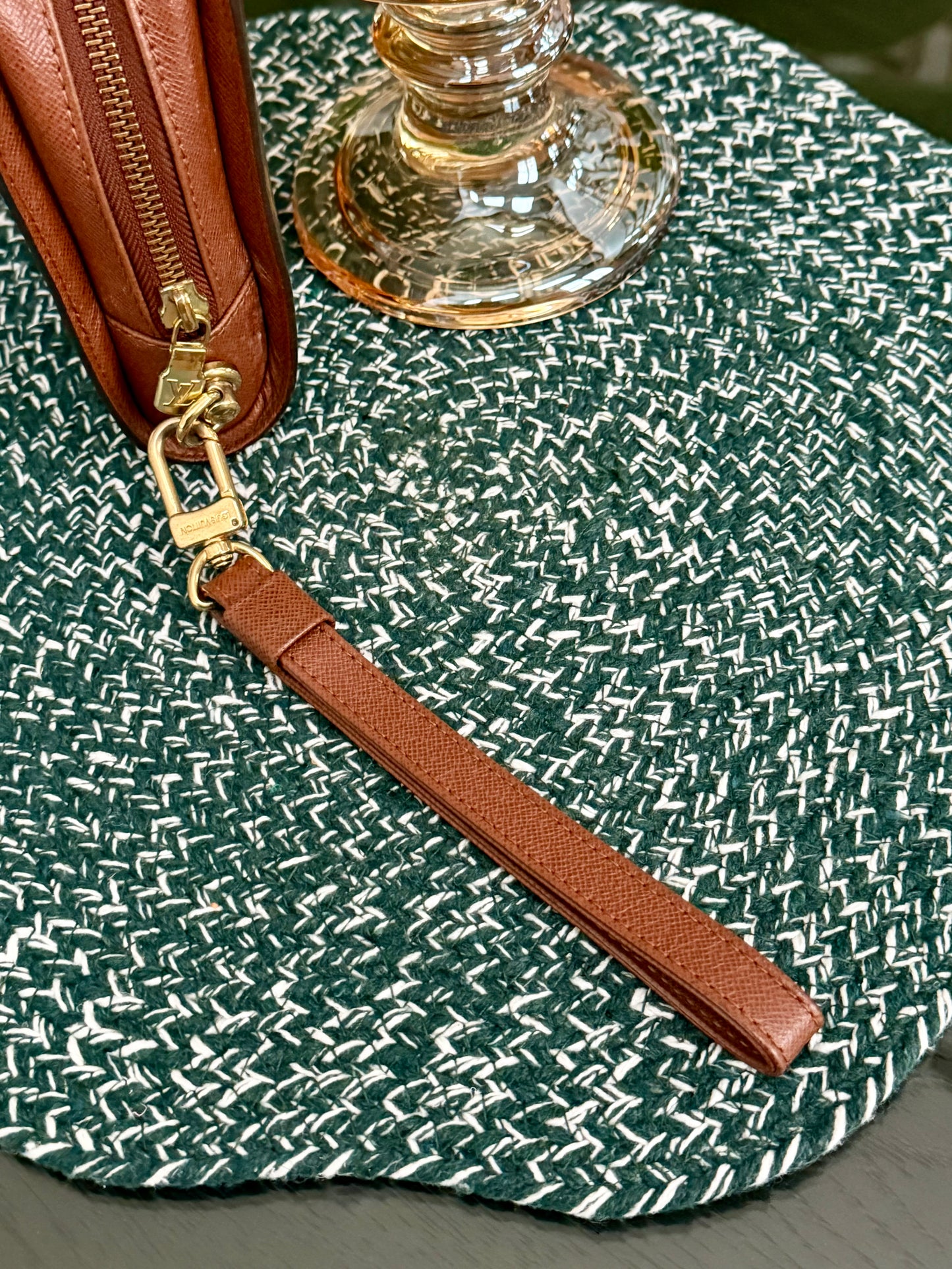 Orsay Clutch 🗓️ Year: 2000