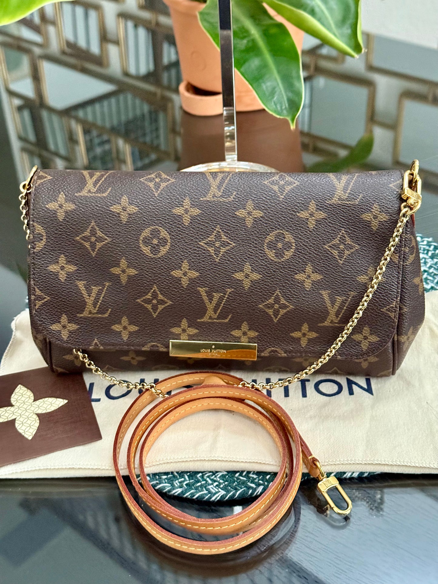 Favorite MM in Monogram with Original Strap, Dustbag, Box and Paper bag 🗓️ Year: 2017
