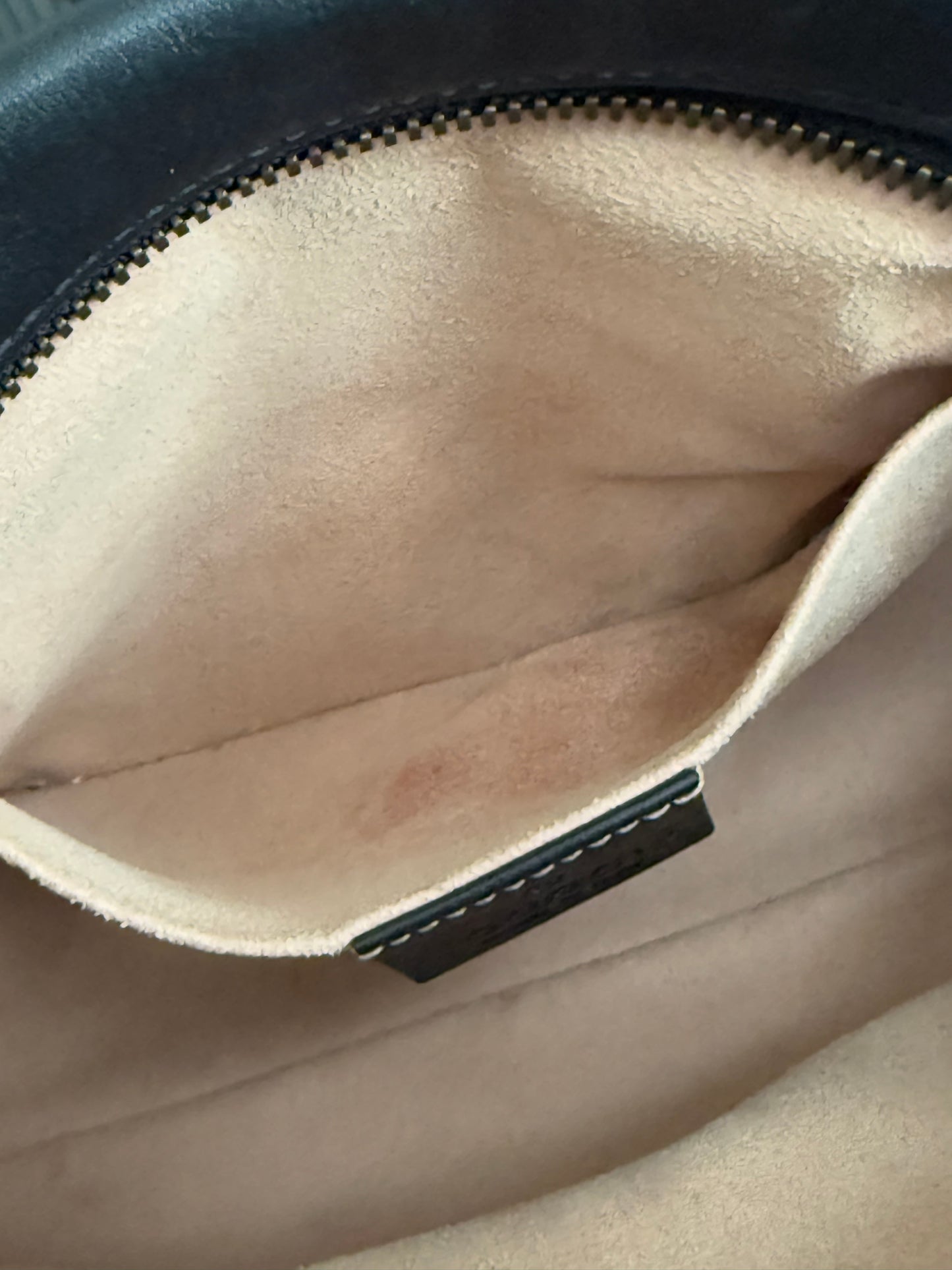 GUCCI Marmont Chain Small Shoulder/ Crossbody Bag