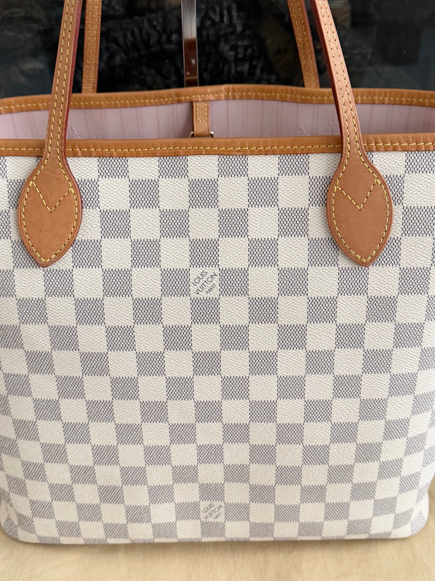 Neverfull MM Azur in Rose Ballerine with Dustbag -Year: 2018