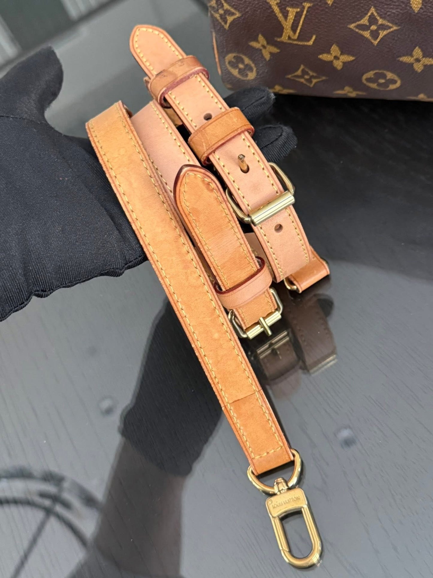 Speedy 35 Bandoulier with lock 🔐 key, Dustbag and Insert Organizer -🗓️ Year: 2011
