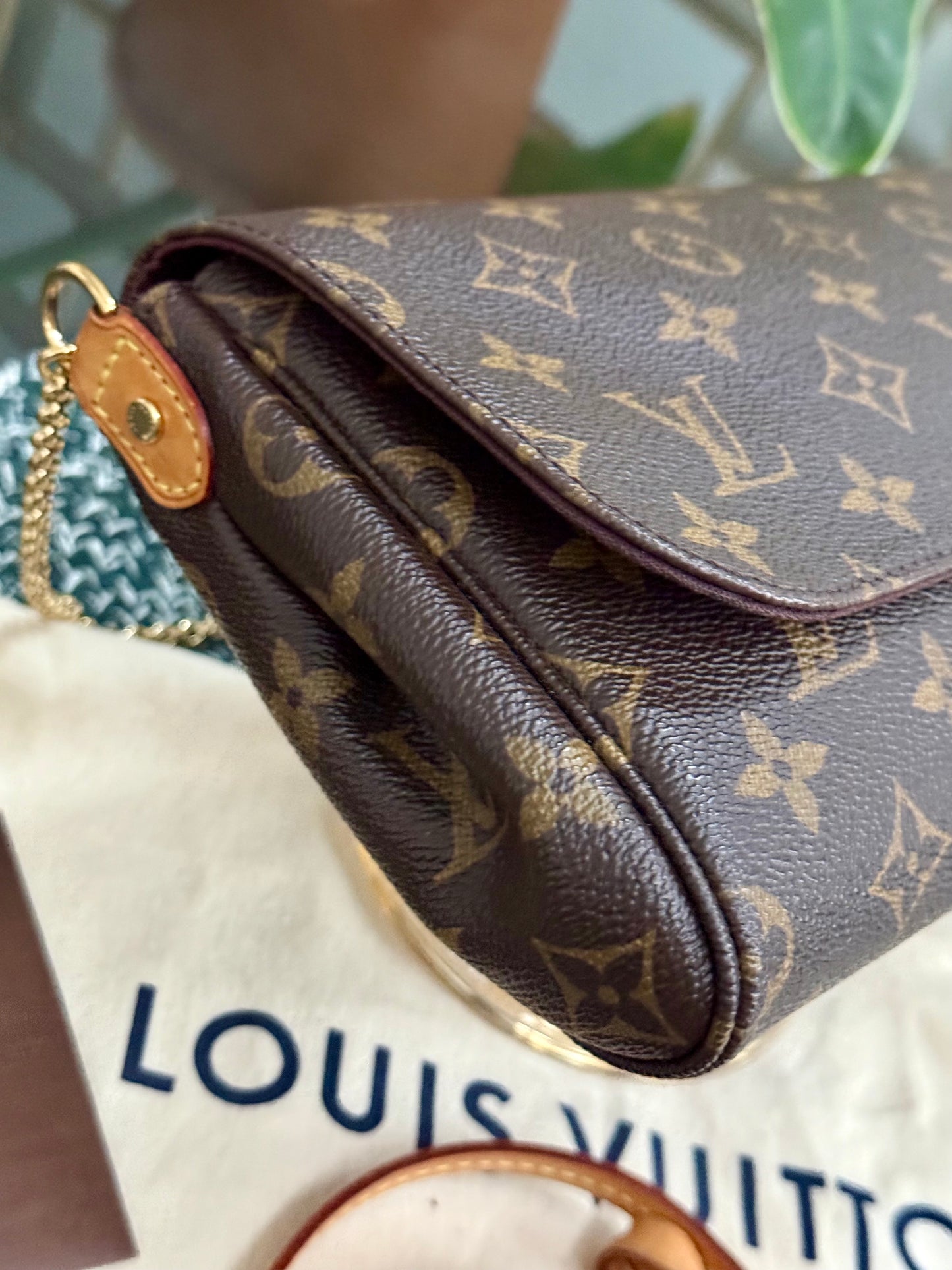 Favorite MM in Monogram with Original Strap, Dustbag, Box and Paper bag 🗓️ Year: 2017